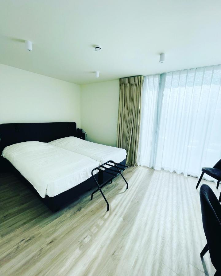 Hotel Bell-X Kortrijk-Wevelgem Exteriör bild