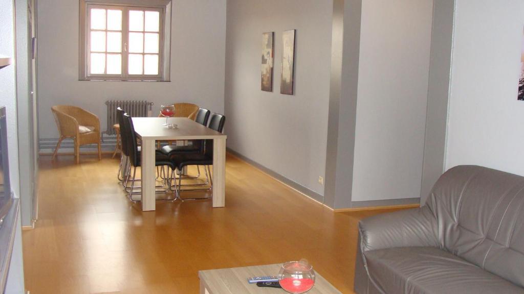 Hotel Bell-X Kortrijk-Wevelgem Rum bild